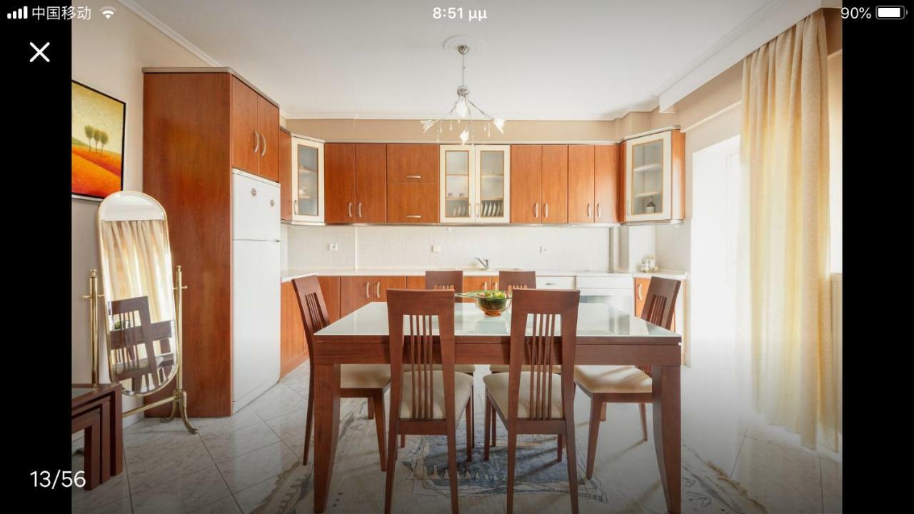 Third Floor Lux Apartment With Nice View Tesalonika Bagian luar foto
